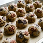 découvrez la recette estivale irrésistible de cookies au chocolat et cbd, une douceur gourmande qui ravira vos papilles et apportera détente et plaisir à chaque bouchée.