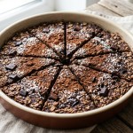 découvrez le gâteau au chocolat minceur express à préparer en seulement 10 minutes, une recette légère et délicieuse qui fait sensation sur la toile pour les gourmands soucieux de leur ligne.