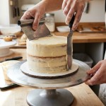 découvrez le kit pâtisserie 322 pièces roelly, l’outil essentiel pour réaliser des chefs-d’œuvre sucrés avec précision et créativité. parfait pour tous les passionnés de pâtisserie.