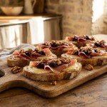découvrez nos tartines gourmandes au fromage de brebis, une délicieuse spécialité basque alliant tradition et saveurs authentiques pour un moment de plaisir unique.