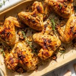 découvrez notre recette légère et savoureuse d'ailes de poulet marinées à l'ail, parfaite pour un repas gourmand et facile à préparer.