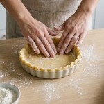 découvrez notre recette facile et légère de quiche aux champignons et poulet, parfaite pour un repas savoureux et rapide à préparer.