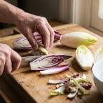 découvrez notre recette facile et savoureuse de délices d’endives gratinées au fromage bleu, parfaite pour un repas gourmand et réconfortant.