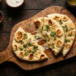 découvrez notre recette gourmande de naan moelleux au yaourt et fromage, parfaite pour un repas savoureux et facile à réaliser chez vous.