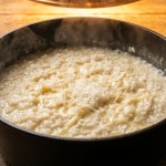 découvrez notre recette facile de risotto crémeux au fromage frais, un plat savoureux et réconfortant parfait pour toutes les occasions. idéal pour un repas gourmand et rapide à préparer.
