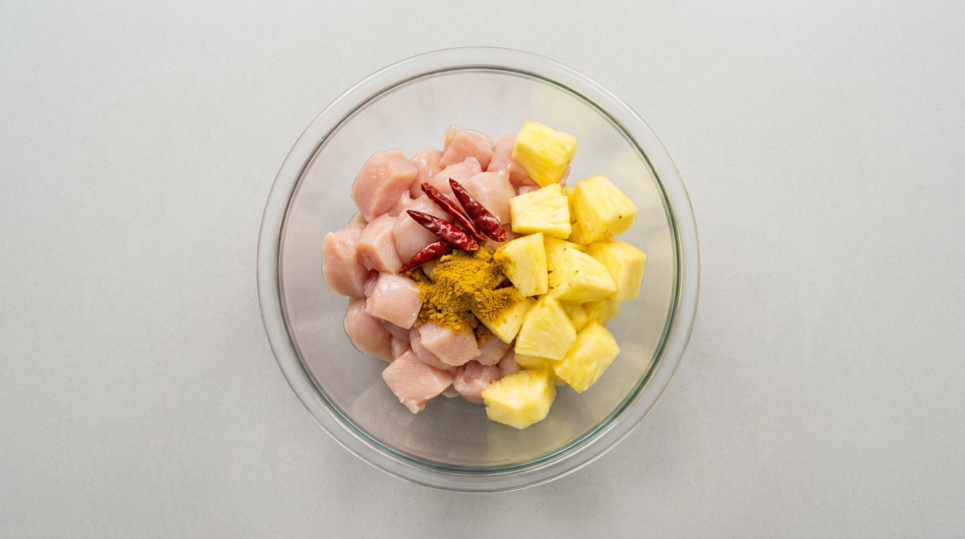 savourez un plat léger et exotique avec notre poulet au curry doux et ananas, préparé en sachets savoureux pour une cuisson facile et rapide.